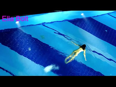 ❤️ Não consigo parar de observar, jovem loira apanhada nadando nua na piscina do resort ELLA BOLT ❤️ Porno russo em nós pt-br.xxxtun.ru